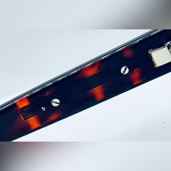 Banana Republic Tortoise Oval Sunglasses Frames Only - Picture 8 of 8